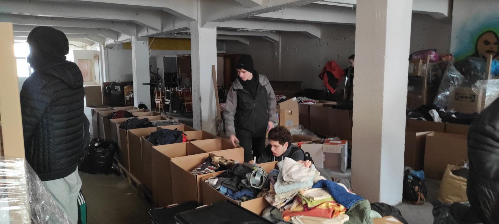 Magazyn Zbiórki Darów dla uchodźców z Ukrainy
