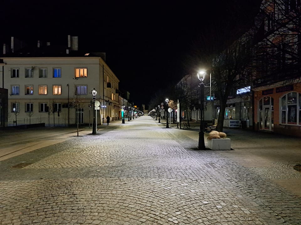 Ulica Królewska nocą