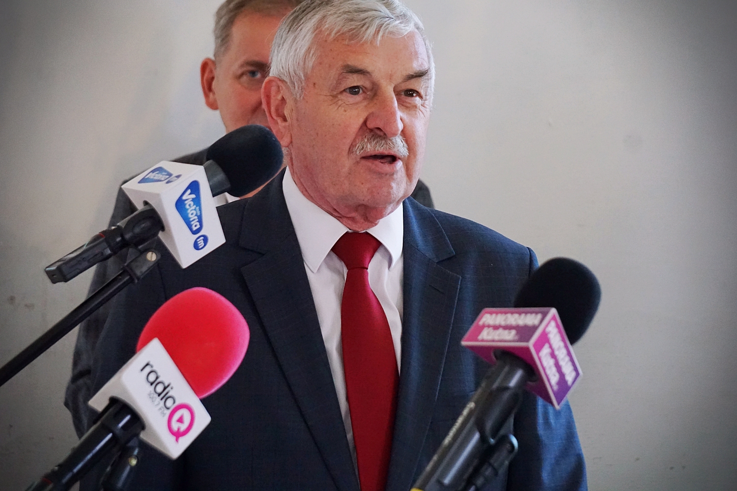 Przekazanie żyrandoli dla Pałacu Saskiego