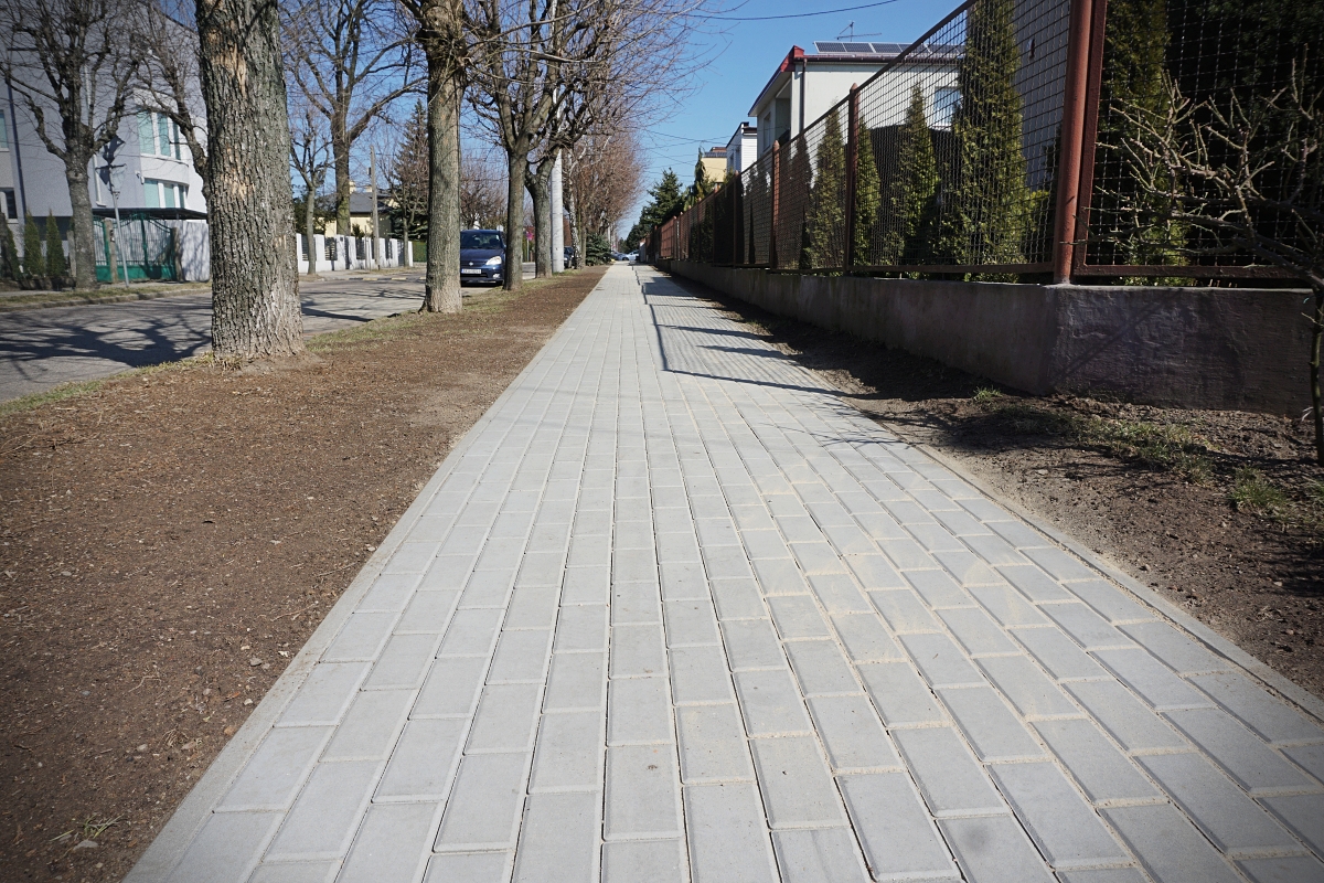 Wyremontowany chodnik
