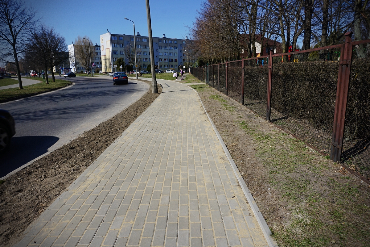 Wyremontowany chodnik