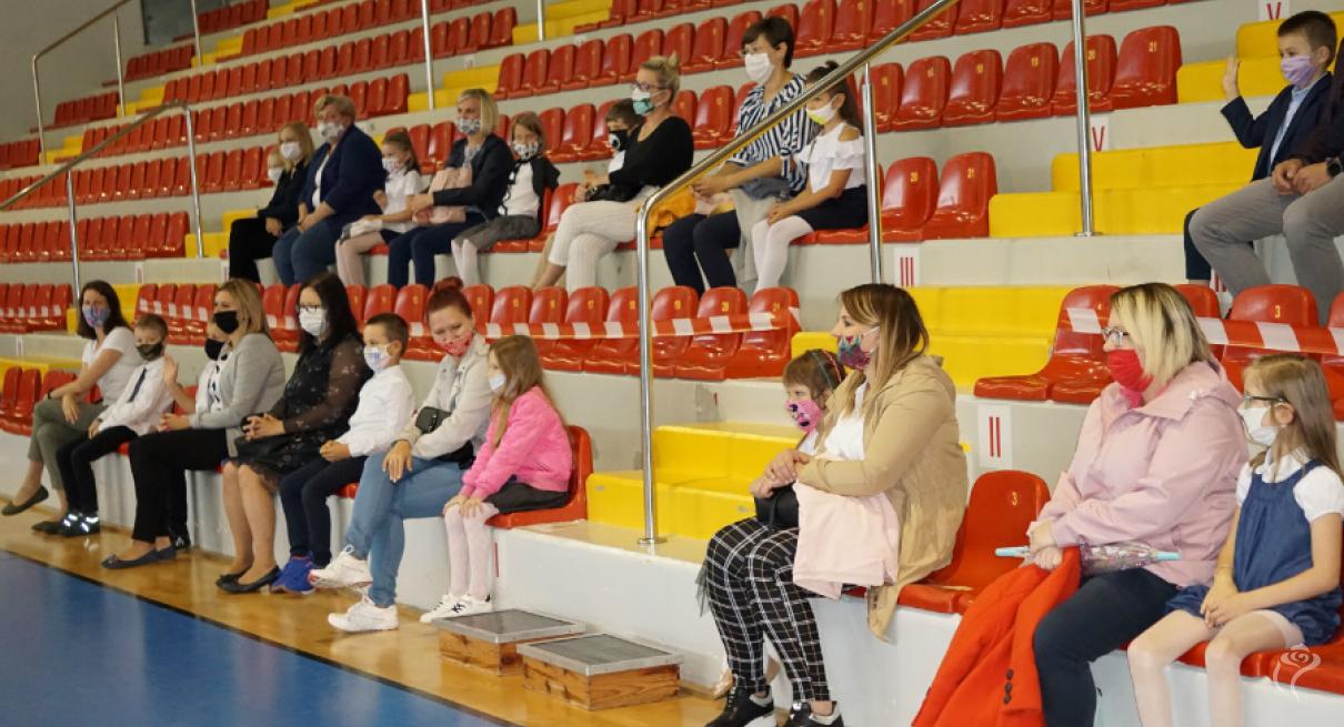 Rozpoczęcie roku szkolnego 2020/2021 w kutnowskich szkołach podstawowych i przedszkolach