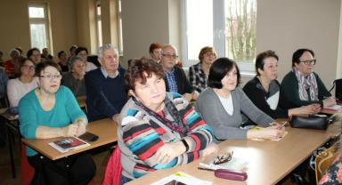 „Pomoc i wsparcie dla Seniorów w Kutnie” - wykład dla słuchaczy SUTW