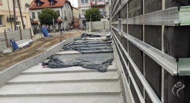 Postęp prac na Placu Wolności i Rynku Zduńskim