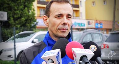 Na zdjęciu widać Radnego Tomasza Rędzikowskiego