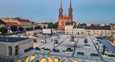 zdjęcie Placu Wolności w Kutnie 
