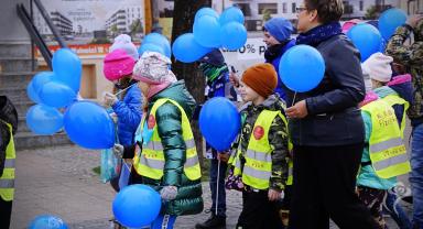 Niebieski Marsz Fundacji Niebieski Wiatrak