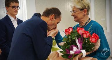 Prezydent Burzyński wręcza odznaczenia za długoletnie pożycie małżeńskie