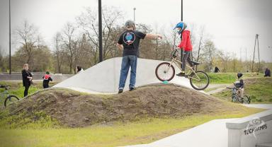 Warsztaty na skateparku i pumptracku