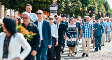 Zdjęcie z obchodów 104. rocznicy Bitwy Warszawskiej oraz Święta Wojska Polskiego