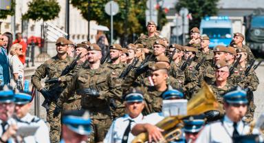 Zdjęcie z obchodów 104. rocznicy Bitwy Warszawskiej oraz Święta Wojska Polskiego
