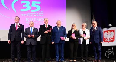 35-lecie Samorządu Terytorialnego w Kutnie. Uroczysta sesja Rady Miasta