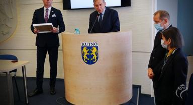 Nagroda Prezydenta Miasta i Nagroda Rady Miasta wręczana podczas sesji