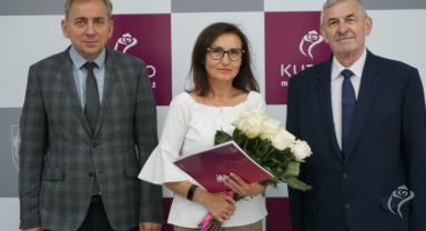 Powierzenie stanowiska dyrektora Przedszkola Miejskiego Nr 5 "Stokrotka" oraz uroczysty jubileusz pracy zawodowej dyrektora Szkoły Podstawowej Nr 4 im. M. Kopernika
