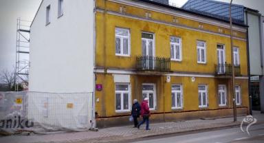 Modernizacja kamienicy przy Podrzecznej 20 na półmetku