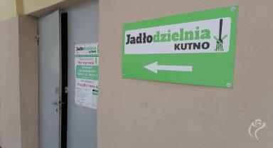 Drzwi kutnowskiej jadłodzielni